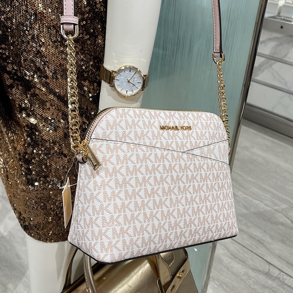 MICHAEL KORS Jet Set Medium Logo Dome Satchel Crossbody
Optic Whit/Rose Gold
NWT - Picture 15 of 16